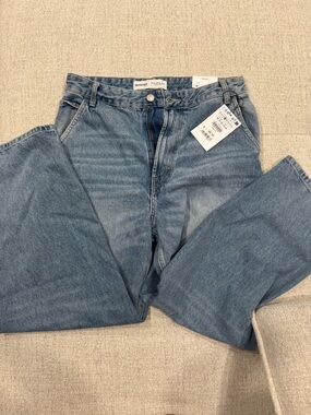 Bershka Women’s Medium Blue Skater Jeans